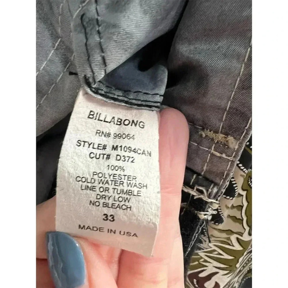 Billabong Men's Vintage Board Shorts Size 33 black Geometric Surf made in USA - Picture 9 of 9